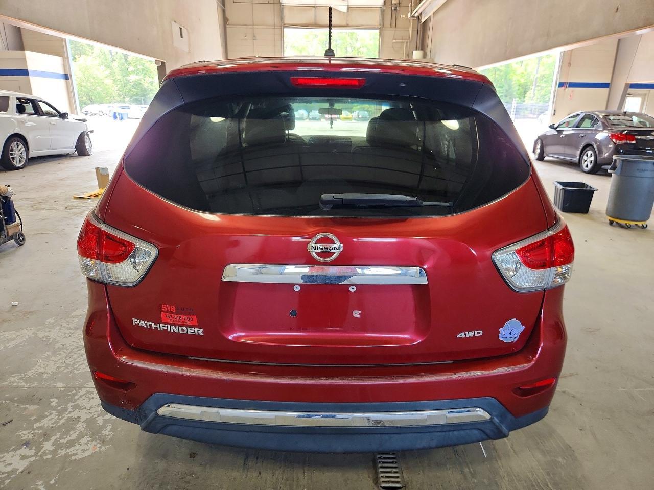 2014 Nissan Pathfinder S - Фото 6