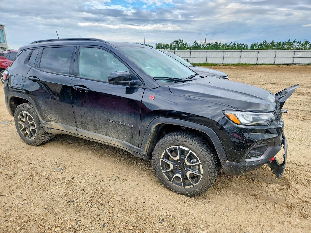 2026 Jeep Compass Trailhawk - Image 4