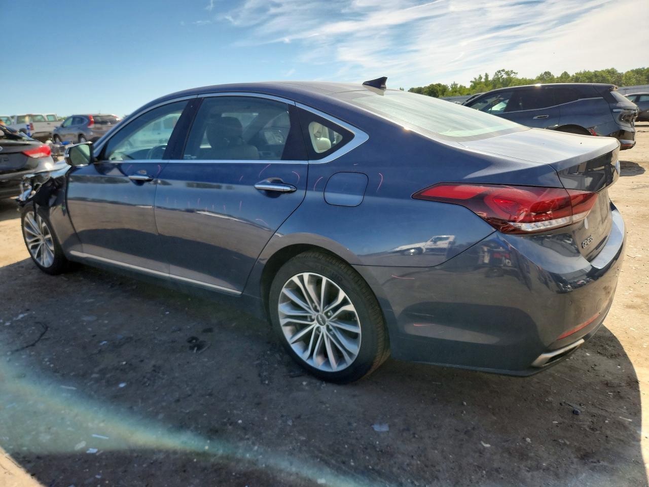 2016 Hyundai Genesis 3.8L - Image 2