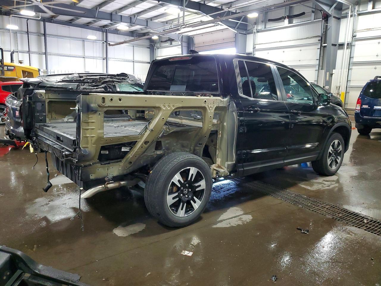 2020 Honda Ridgeline Rtl - Image 3