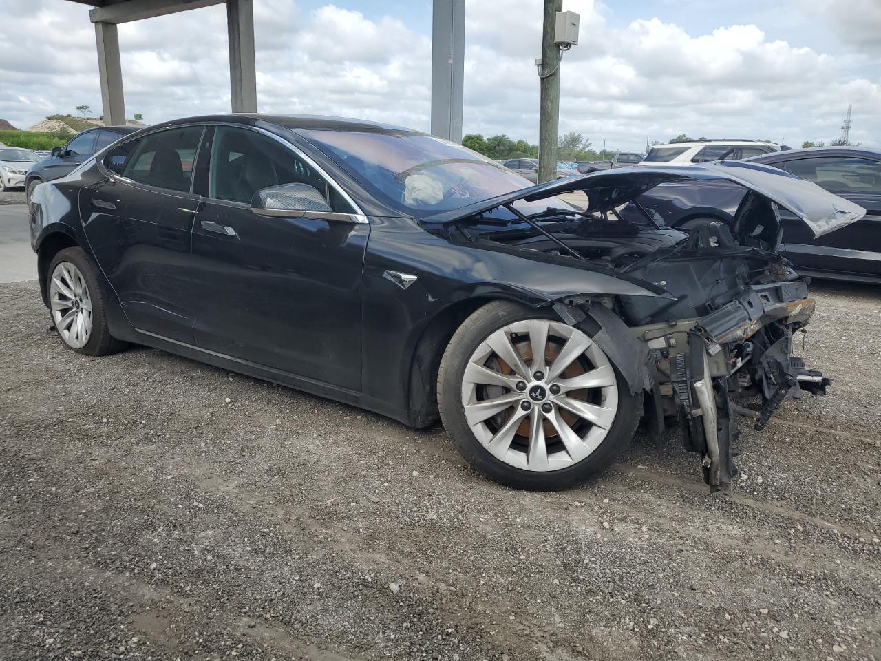 2018 Tesla Model S - Image 4