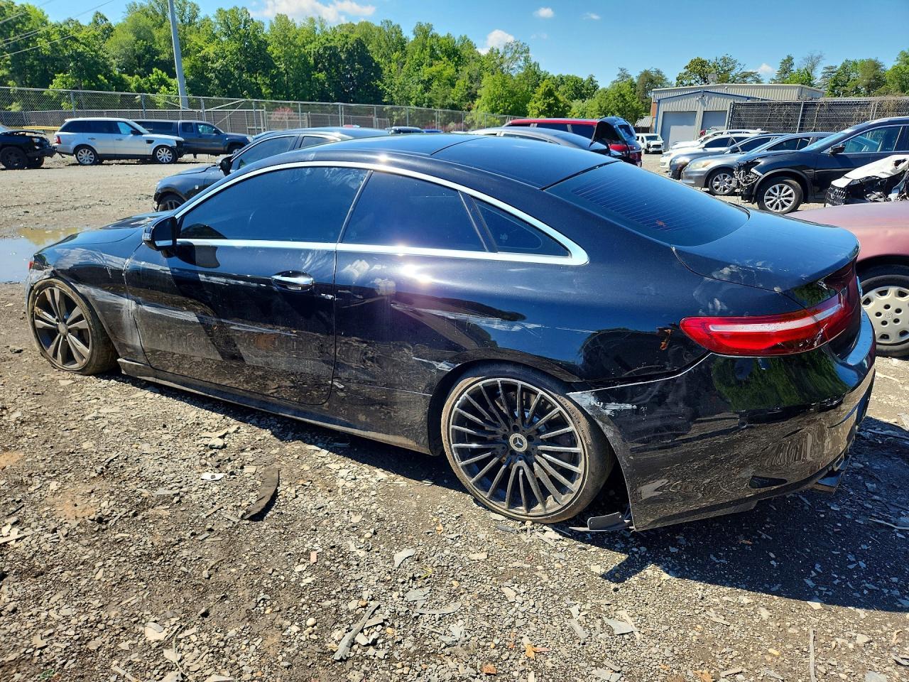2018 Mercedes-Benz E 400 - Image 2