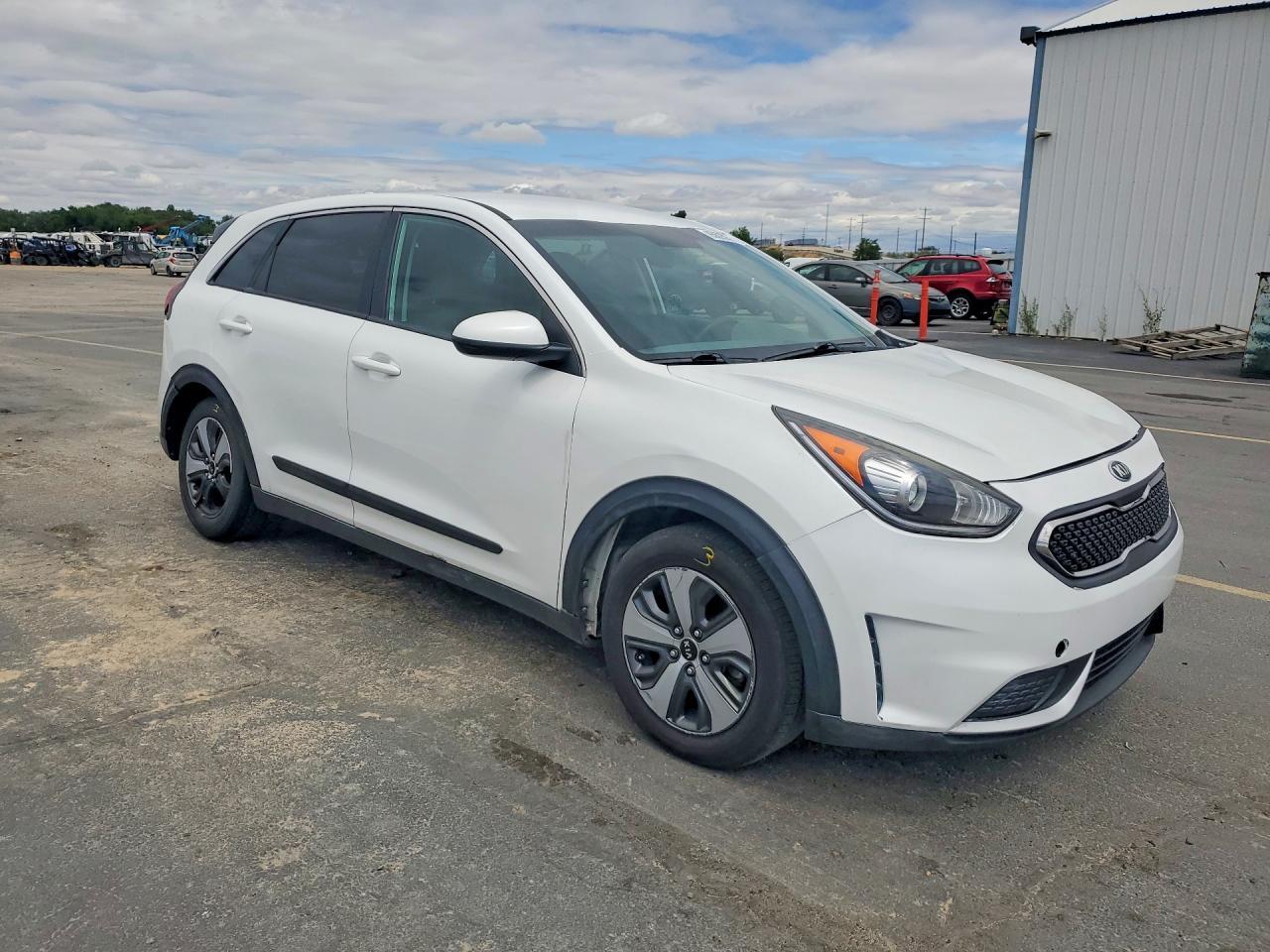 2017 Kia Niro Fe - Фото 4