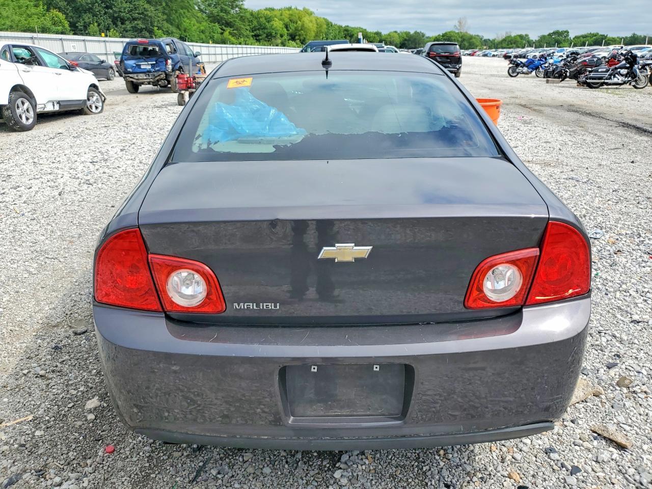 2011 Chevrolet Malibu Ls - Фото 6