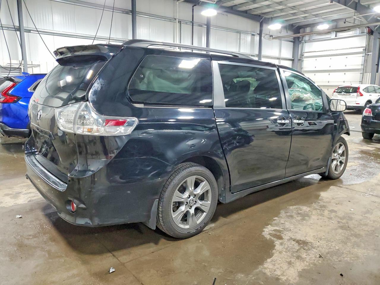 2019 Toyota Sienna Se 7-Passenger - Фото 3