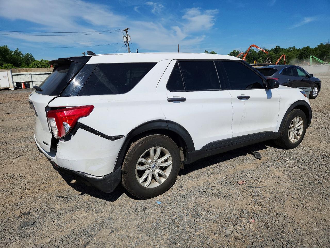 2021 Ford Explorer - Фото 3