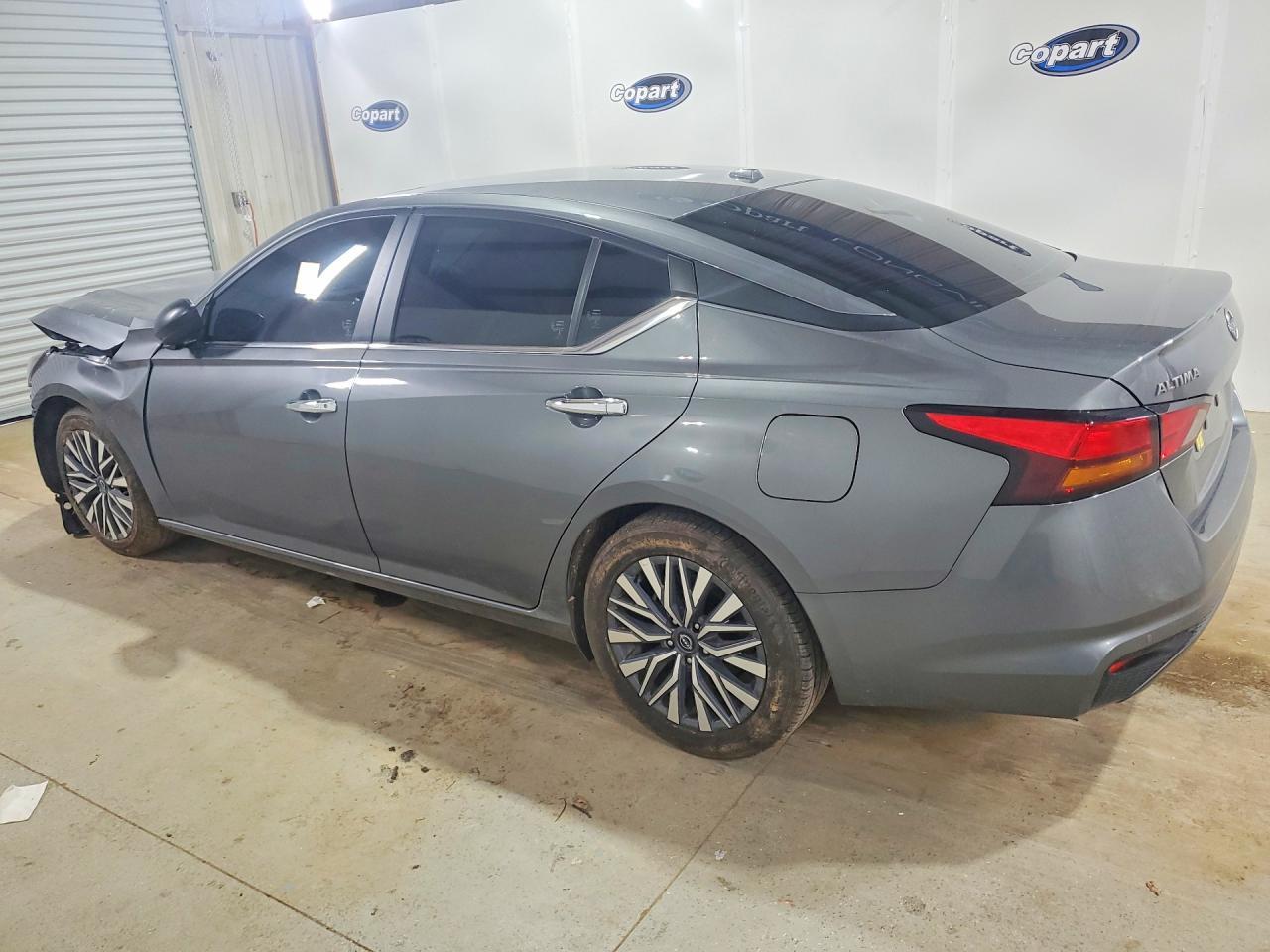 2025 Nissan Altima Sv - Фото 2