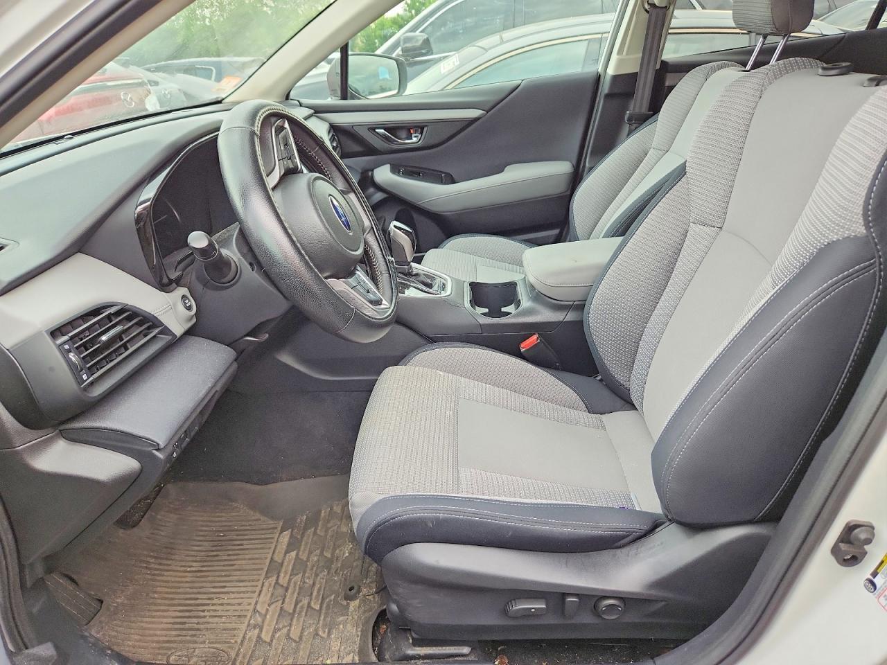2024 Subaru Outback Premium - Image 7