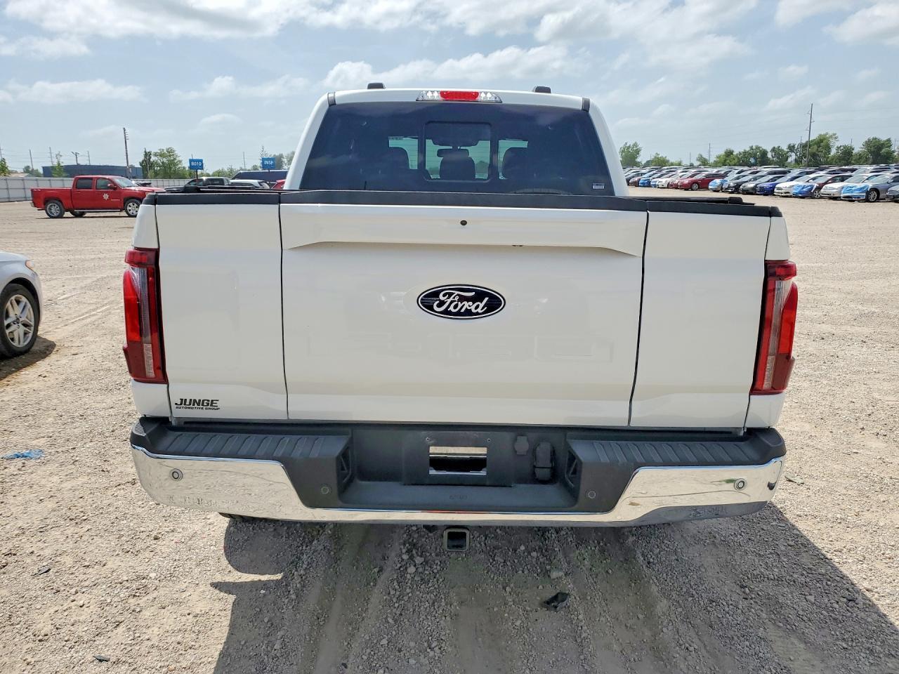 2025 Ford F150 Lariat - Фото 6