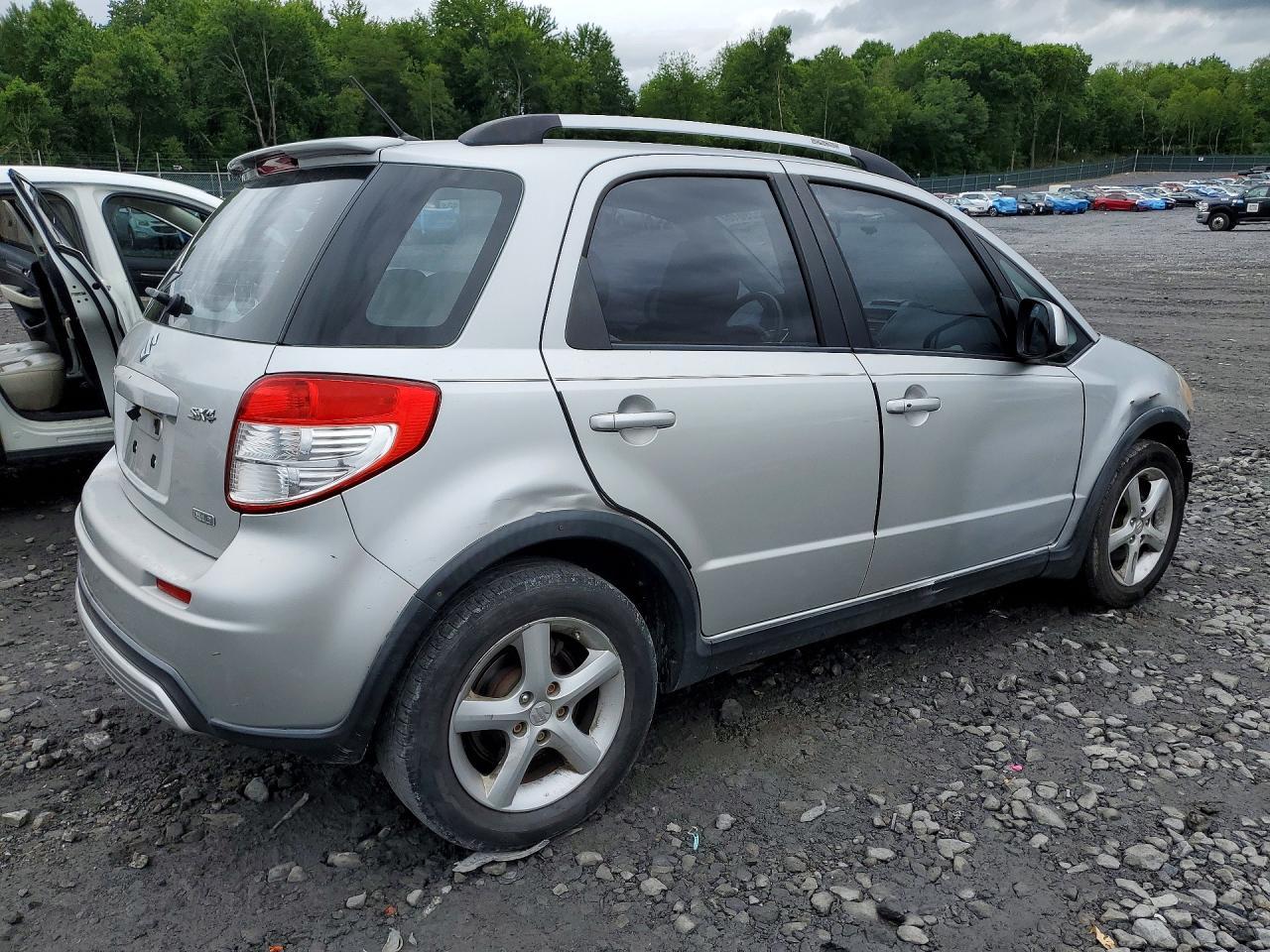 2009 Suzuki Sx4 Touring - Фото 3