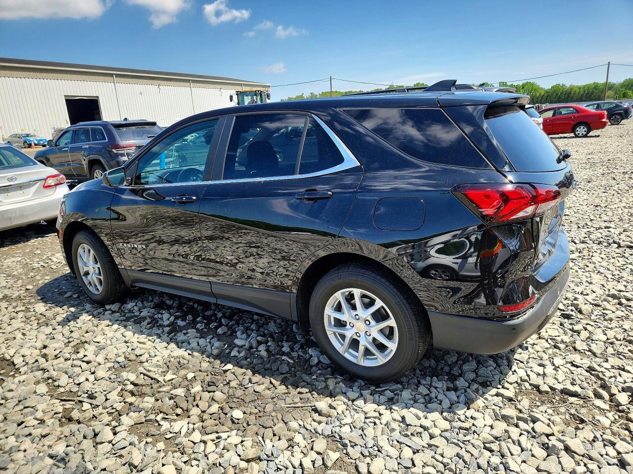2024 Chevrolet Equinox Lt - Фото 2