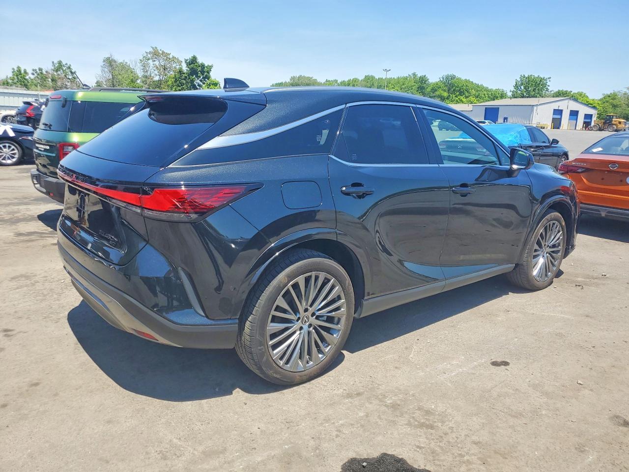 2025 Lexus Rx 450H+ Luxury - Фото 3