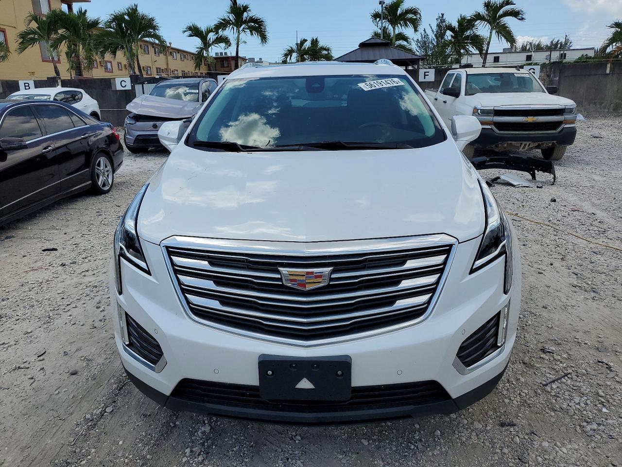 2018 Cadillac Xt5 Premium Luxury - Image 5