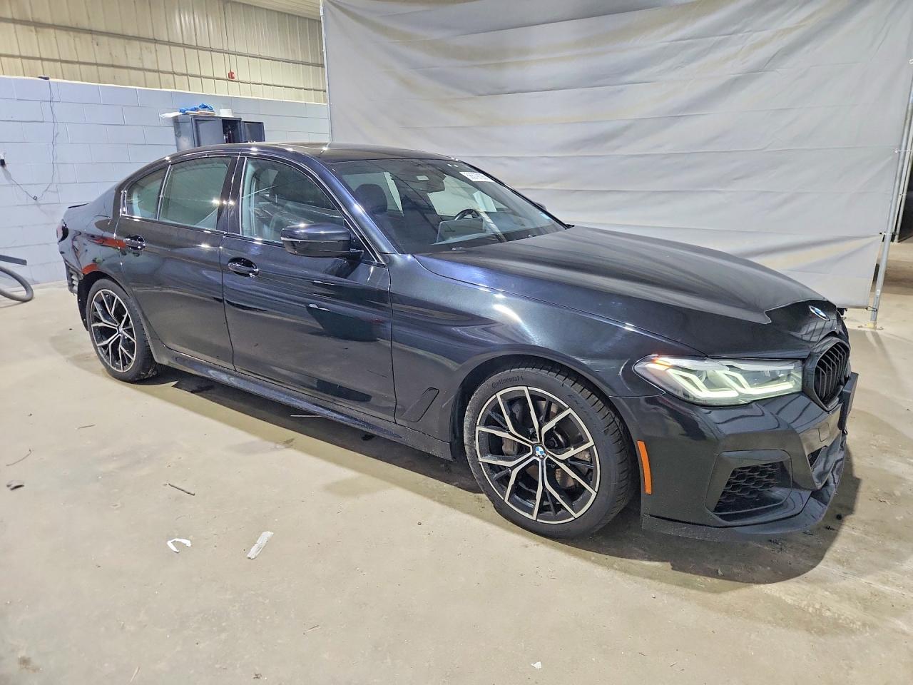2021 BMW 540 Xi - Фото 4