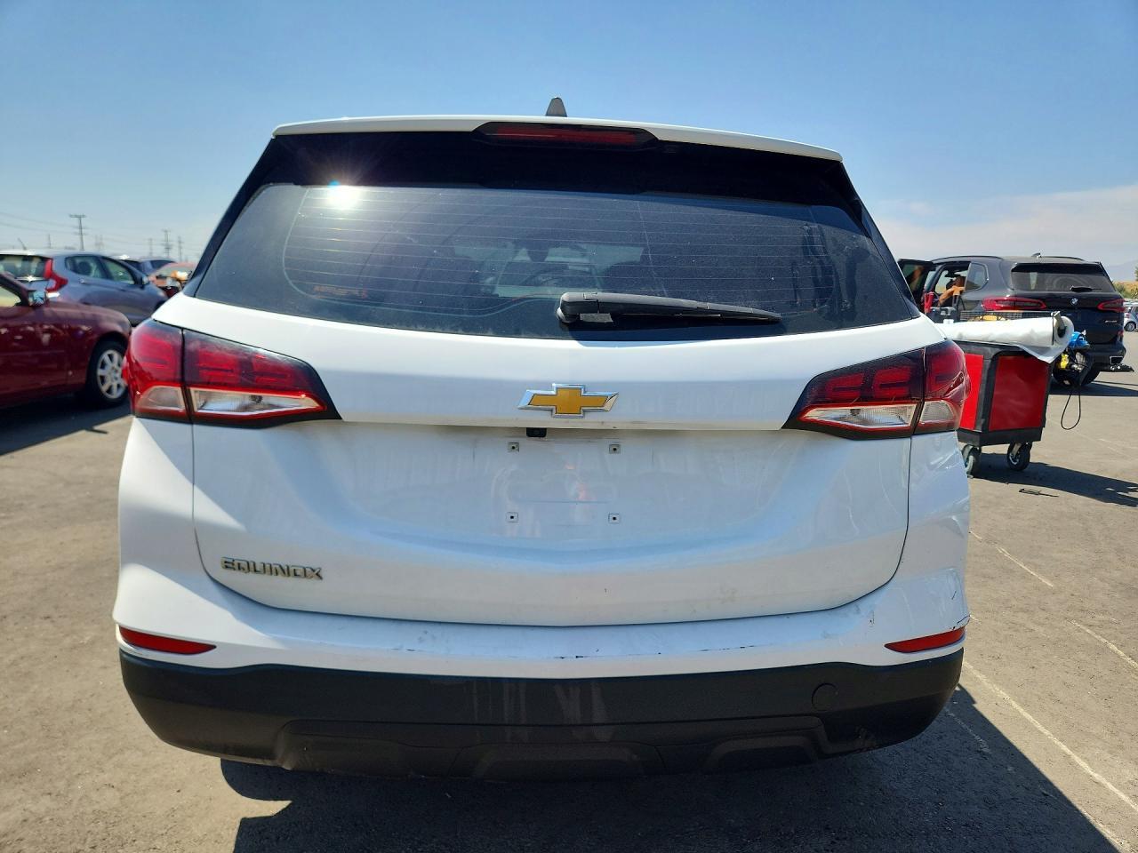 2022 Chevrolet Equinox Ls - Image 6