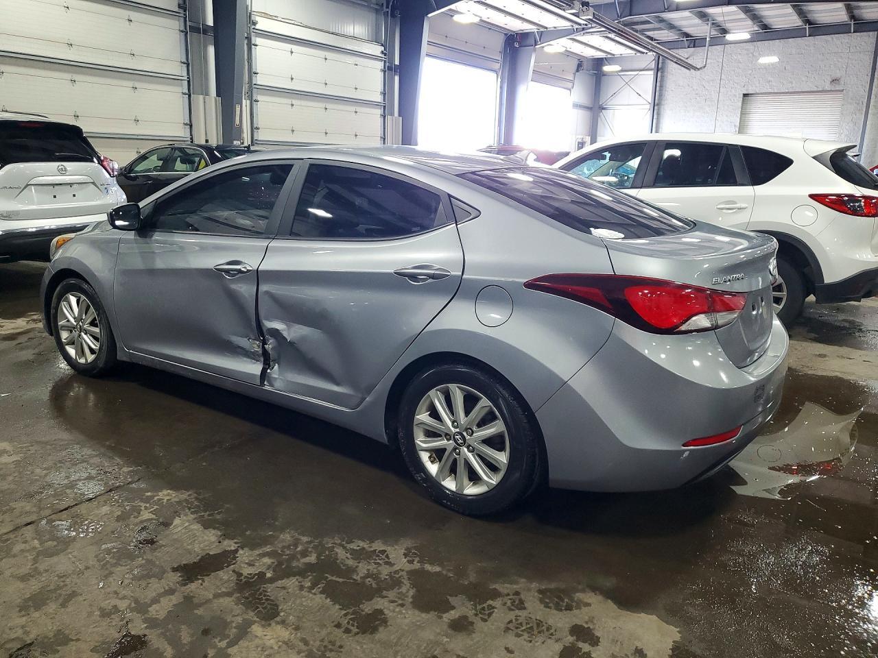 2015 Hyundai Elantra Se - Фото 2