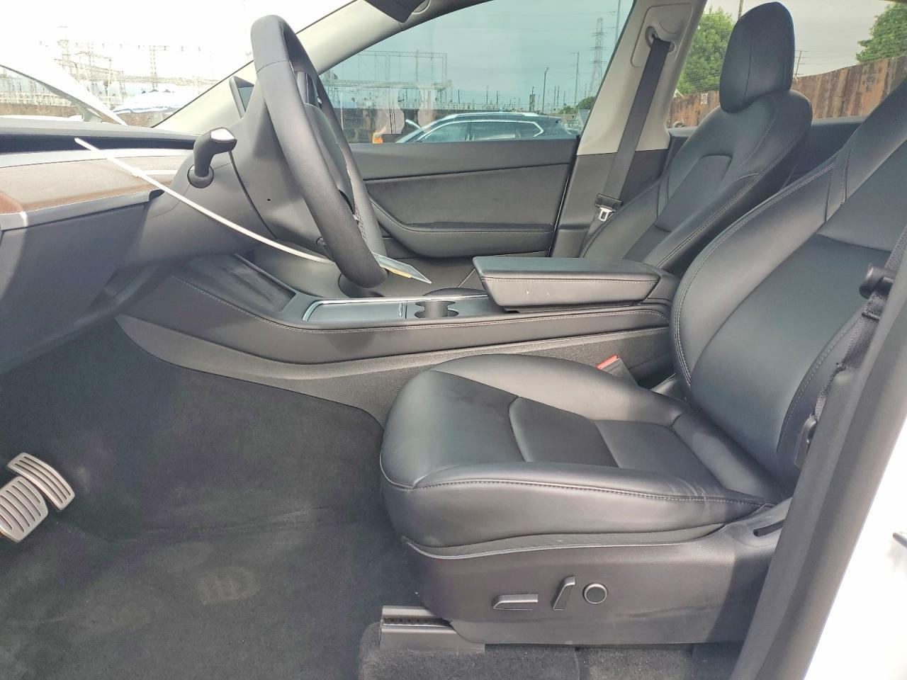 2022 Tesla Model Y - Фото 7