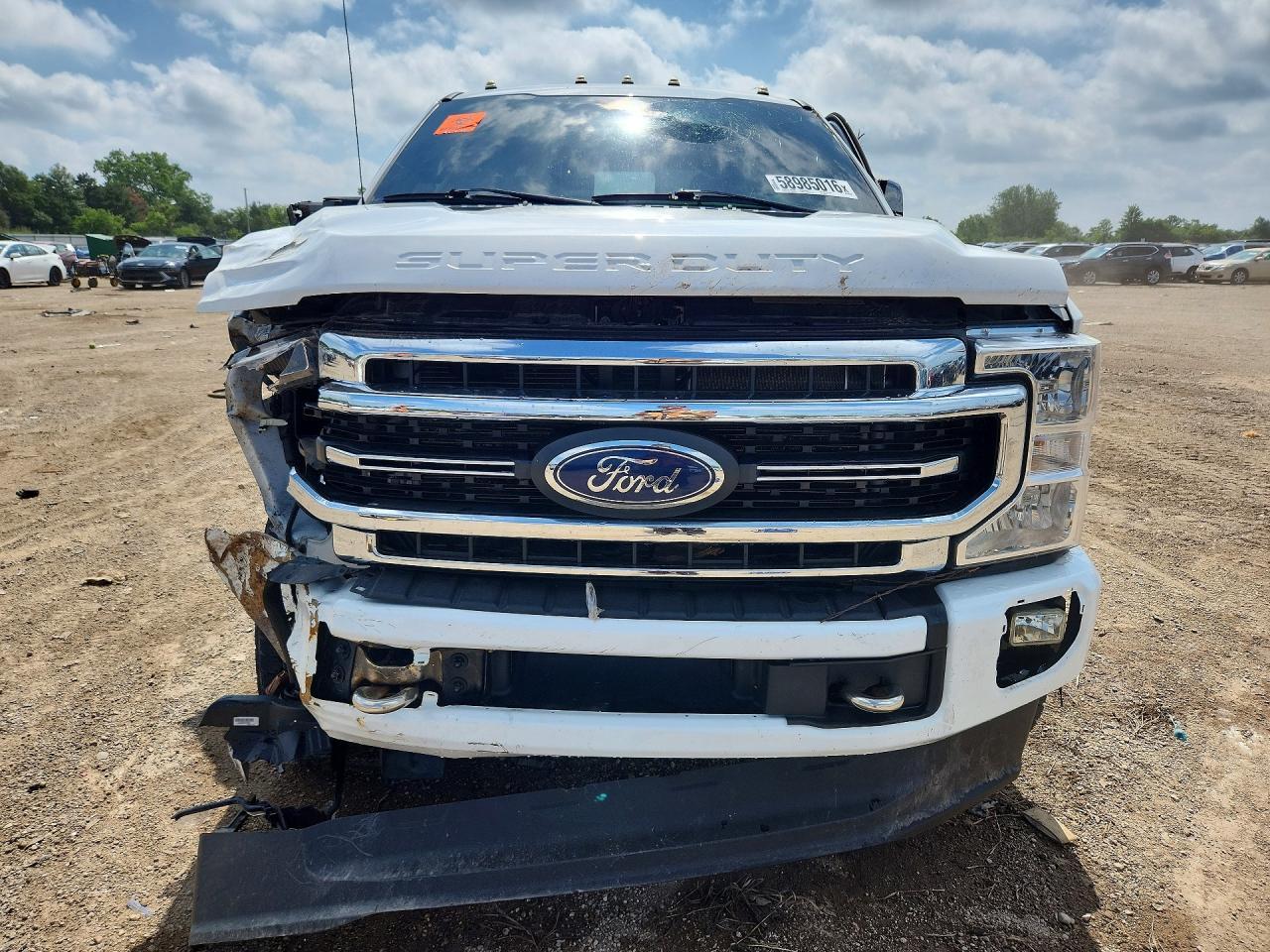 2021 Ford F250 Super Duty - Фото 5