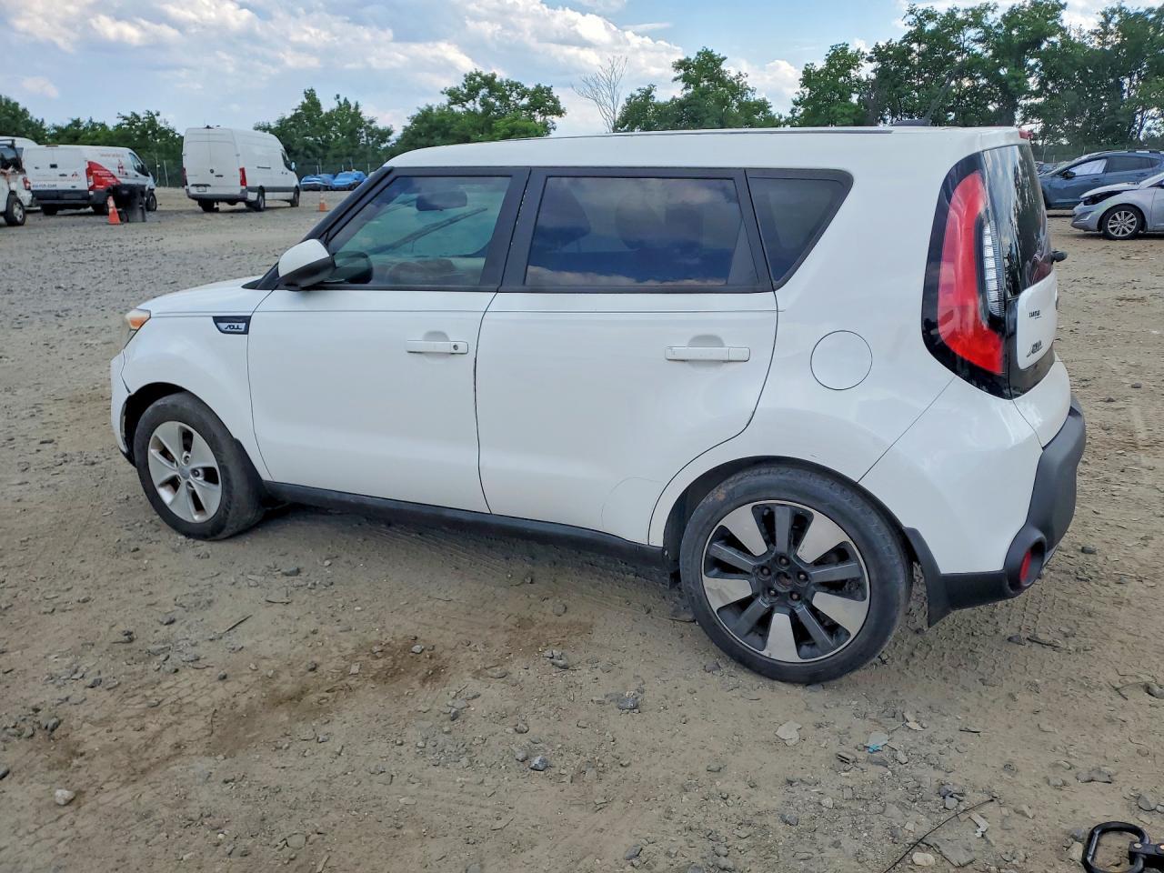 2015 Kia Soul Base - Image 2