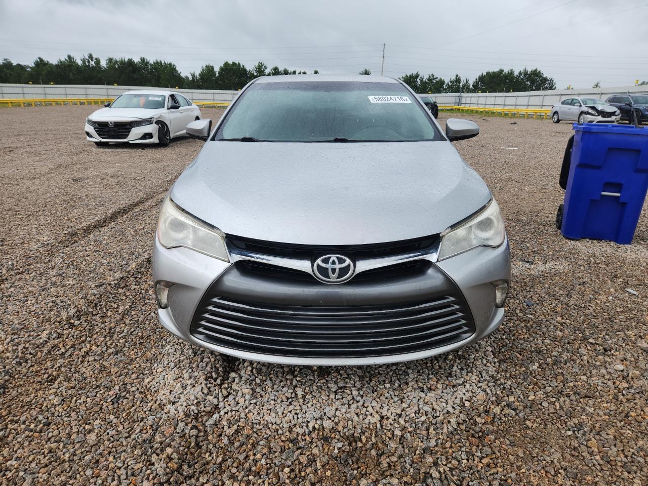 2017 Toyota Camry Le - Фото 5