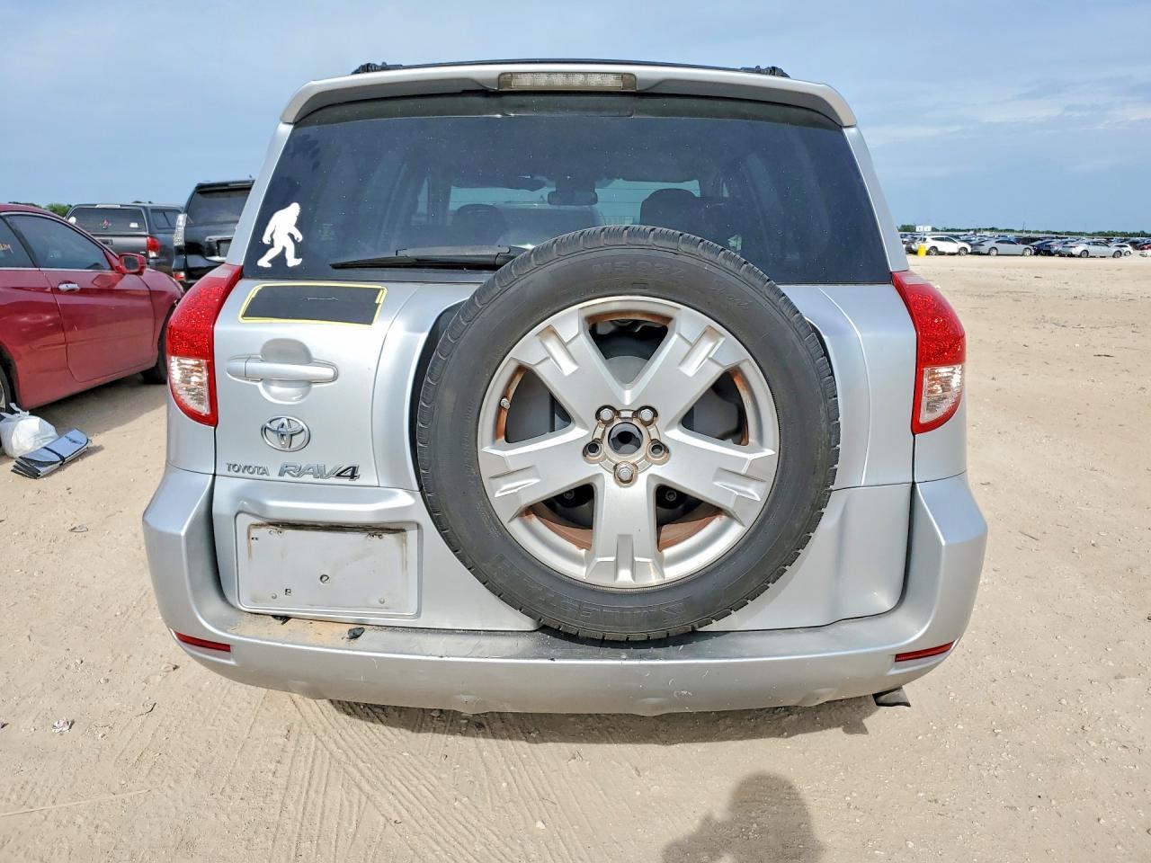 2008 Toyota Rav4 Sport - Image 6
