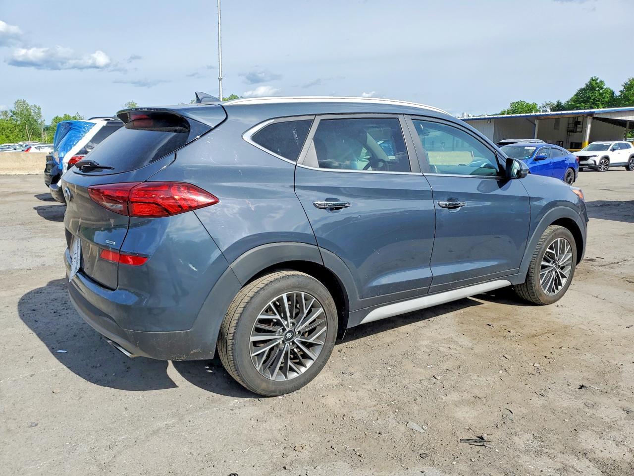 2021 Hyundai Tucson Limited - Image 3
