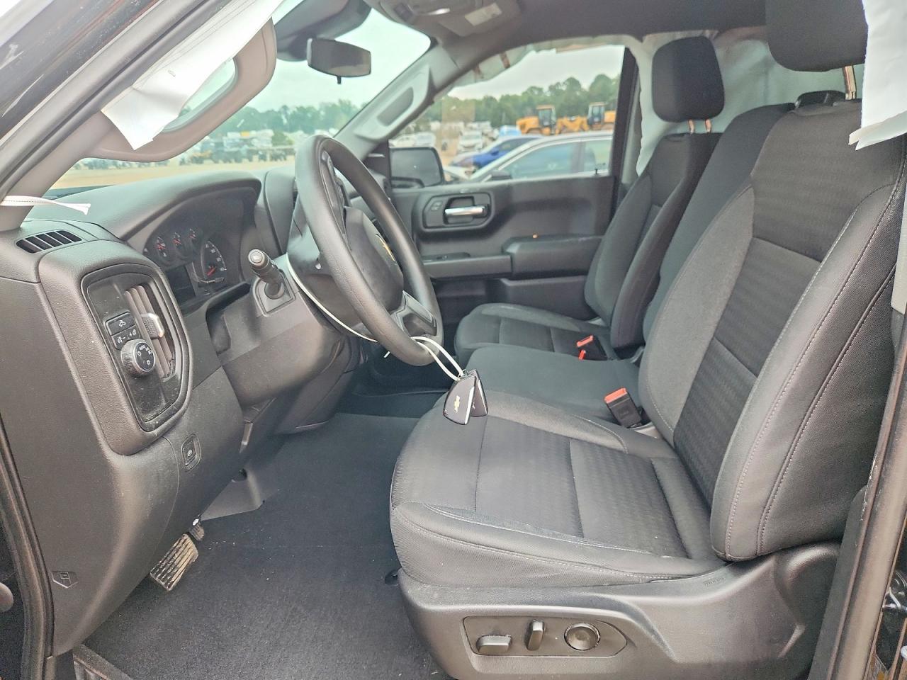 2023 Chevrolet Silverado C1500 Custom - Image 7