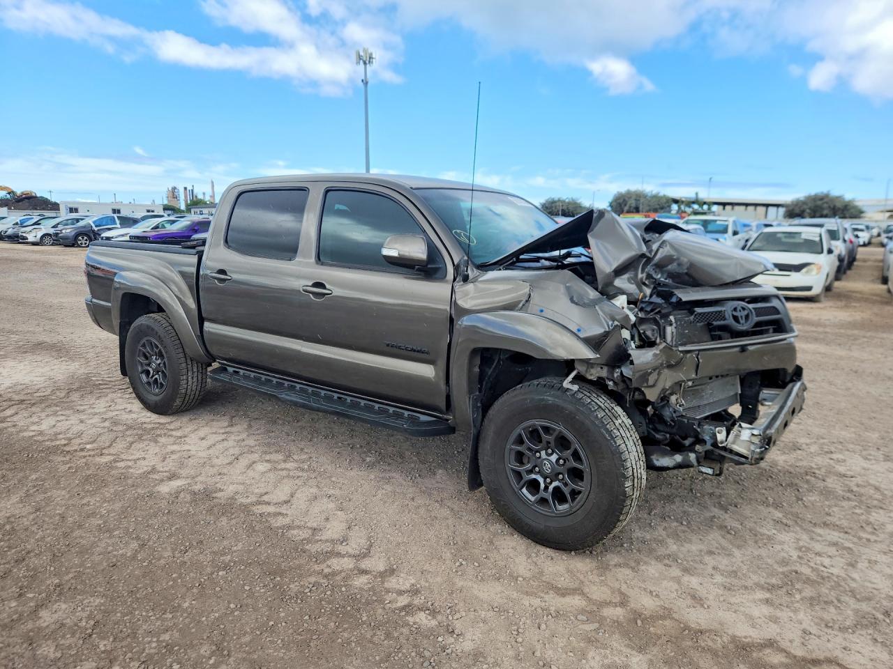 2014 Toyota Tacoma Double Cab Prerunner - Image 4