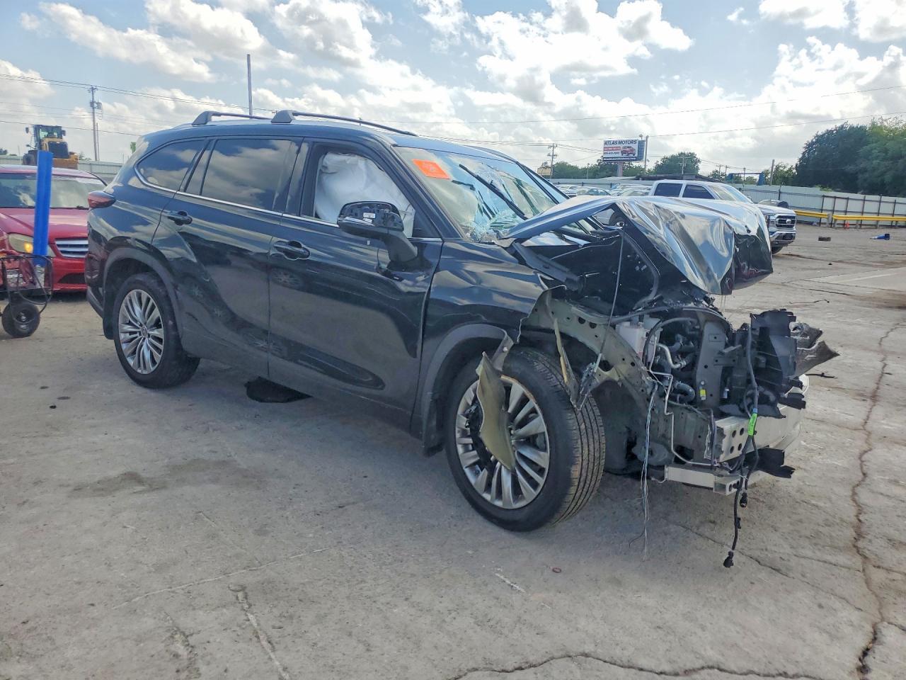 2024 Toyota Highlander Platinum - Фото 4