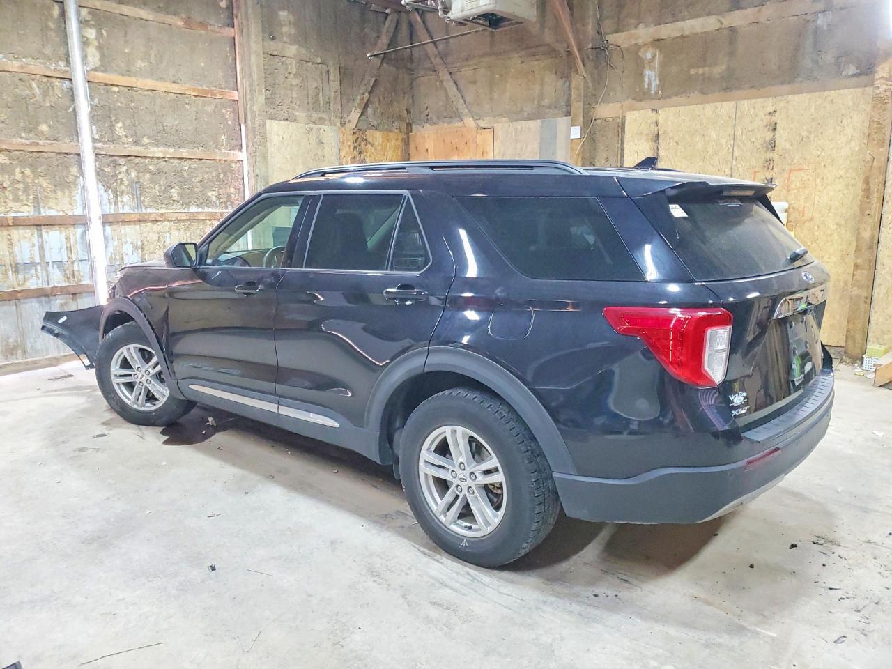 2020 Ford Explorer Xlt - Фото 2