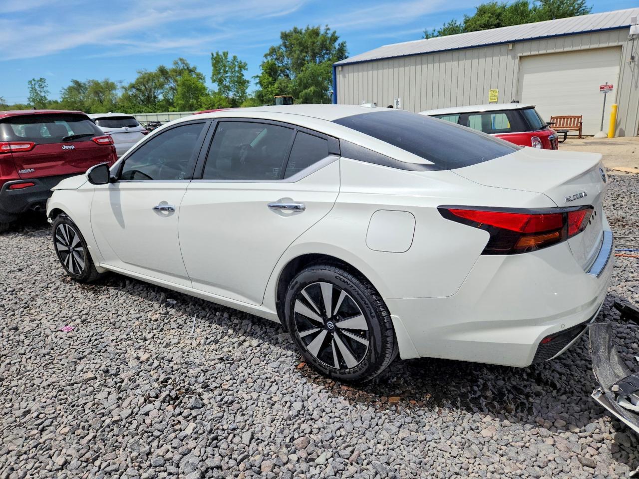 2021 Nissan Altima Sv - Фото 2