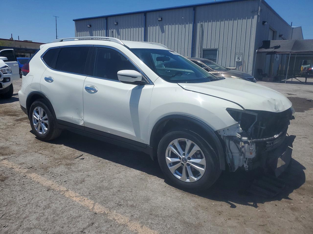 2018 Nissan Rogue S - Фото 4