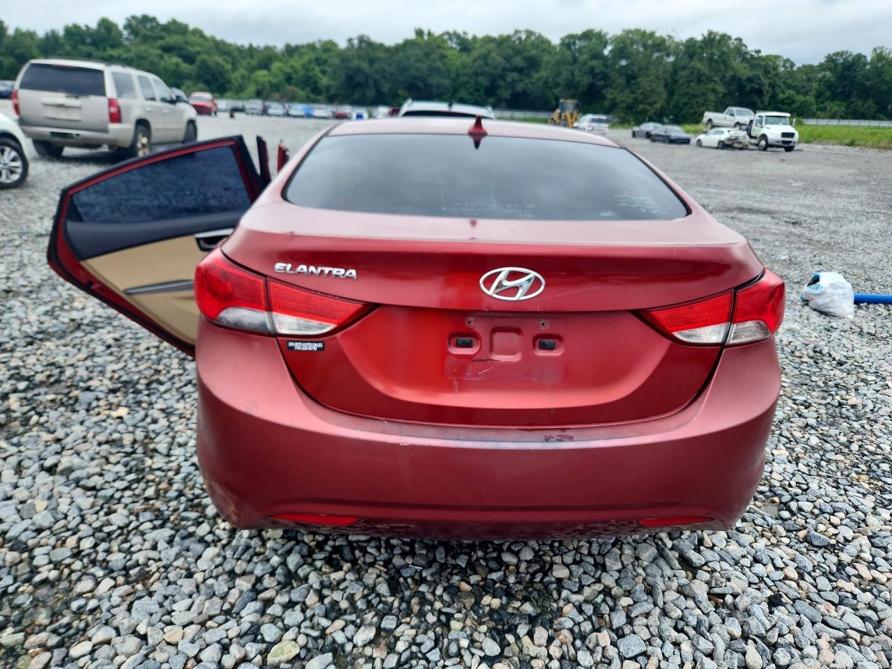 2013 Hyundai Elantra Gls - Image 6