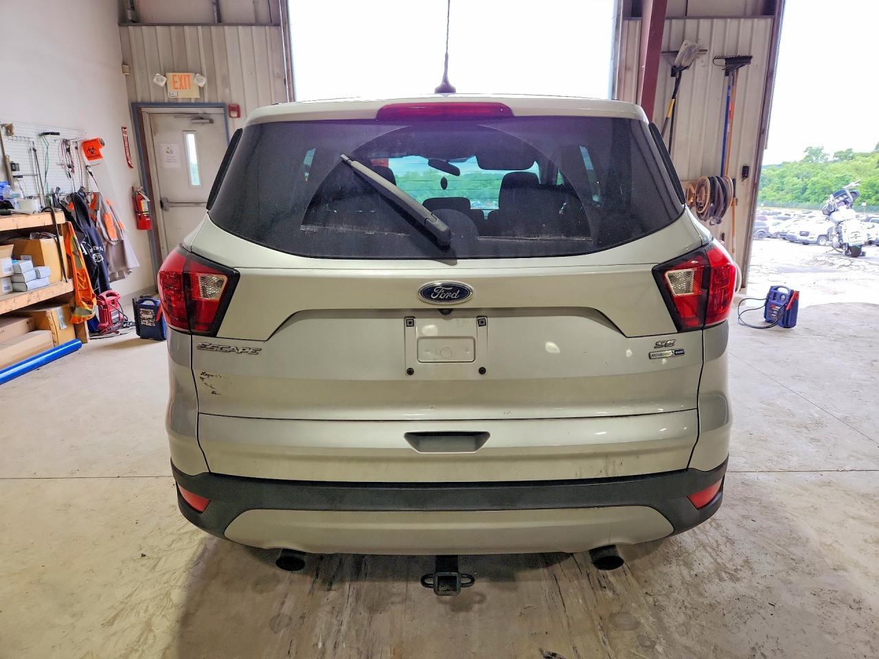 2019 Ford Escape Se - Фото 6