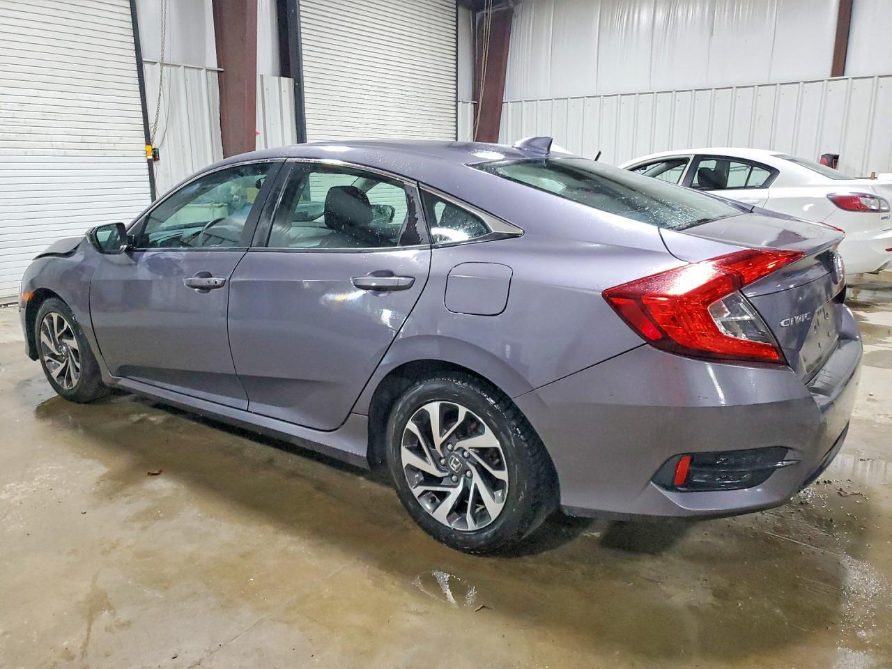 2017 Honda Civic Ex - Фото 2