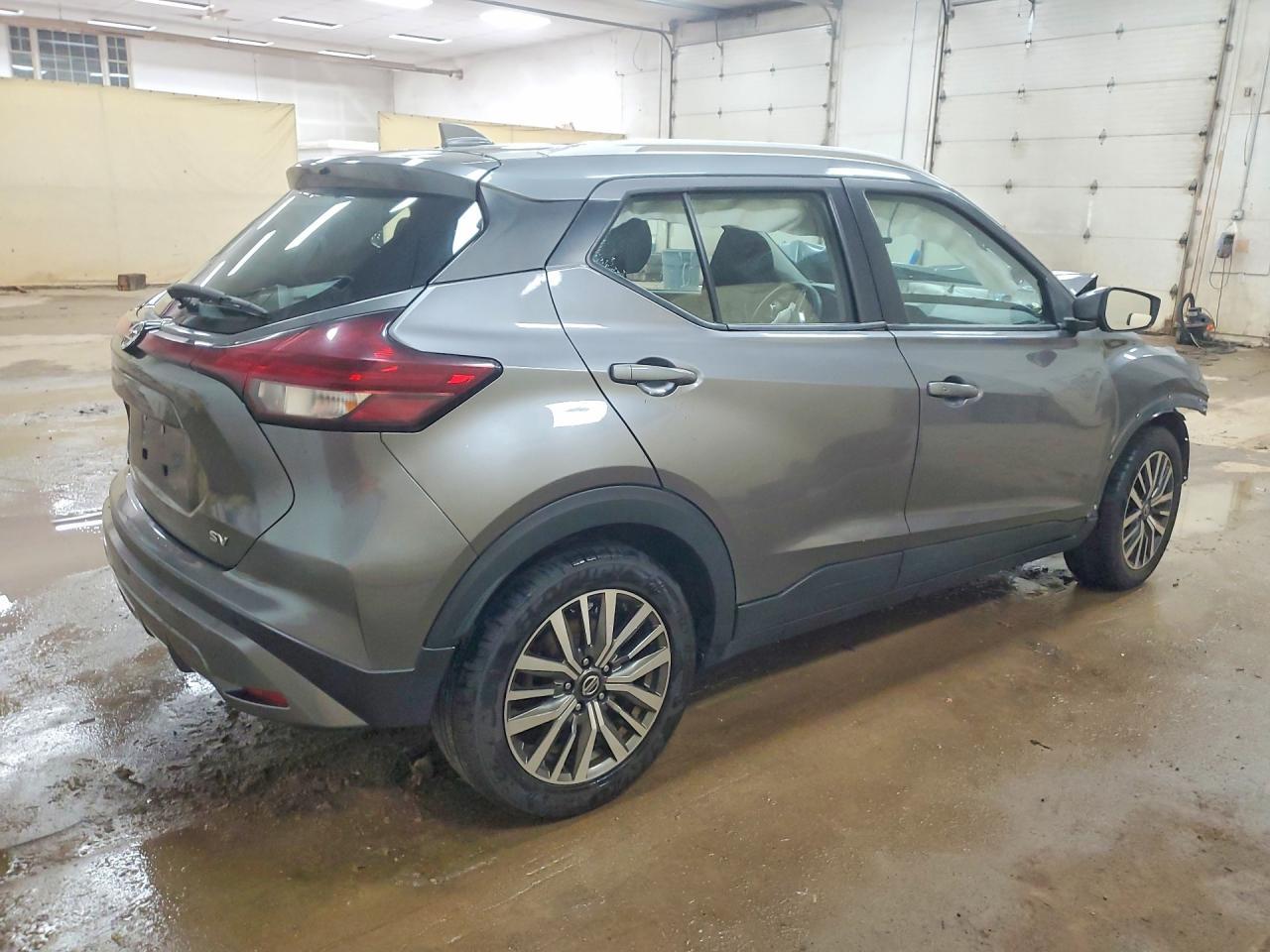 2021 Nissan Kicks Sv - Фото 3