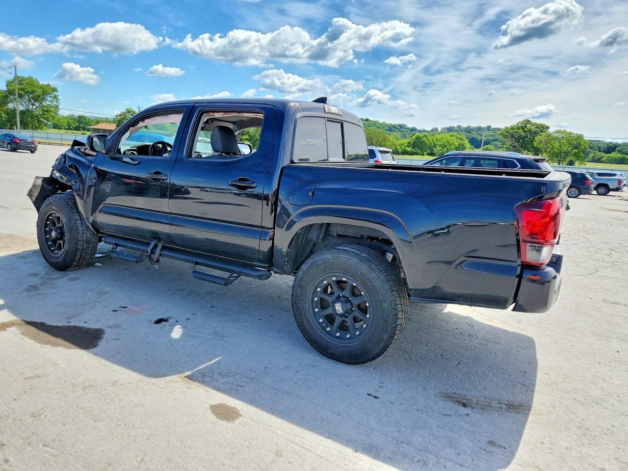 2019 Toyota Tacoma Sr V6 - Фото 2