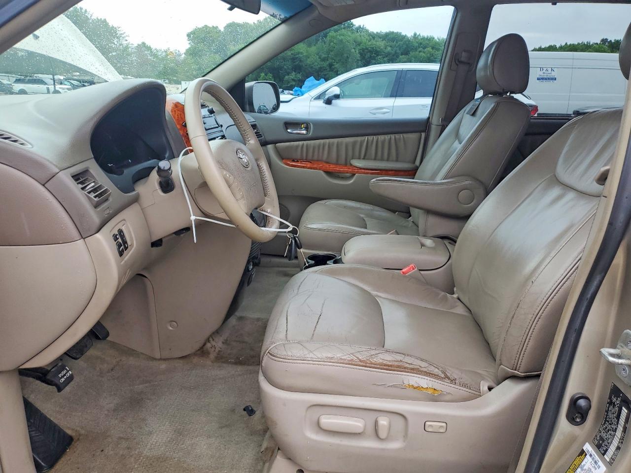 2006 Toyota Sienna Xle 7 Passenger - Image 7