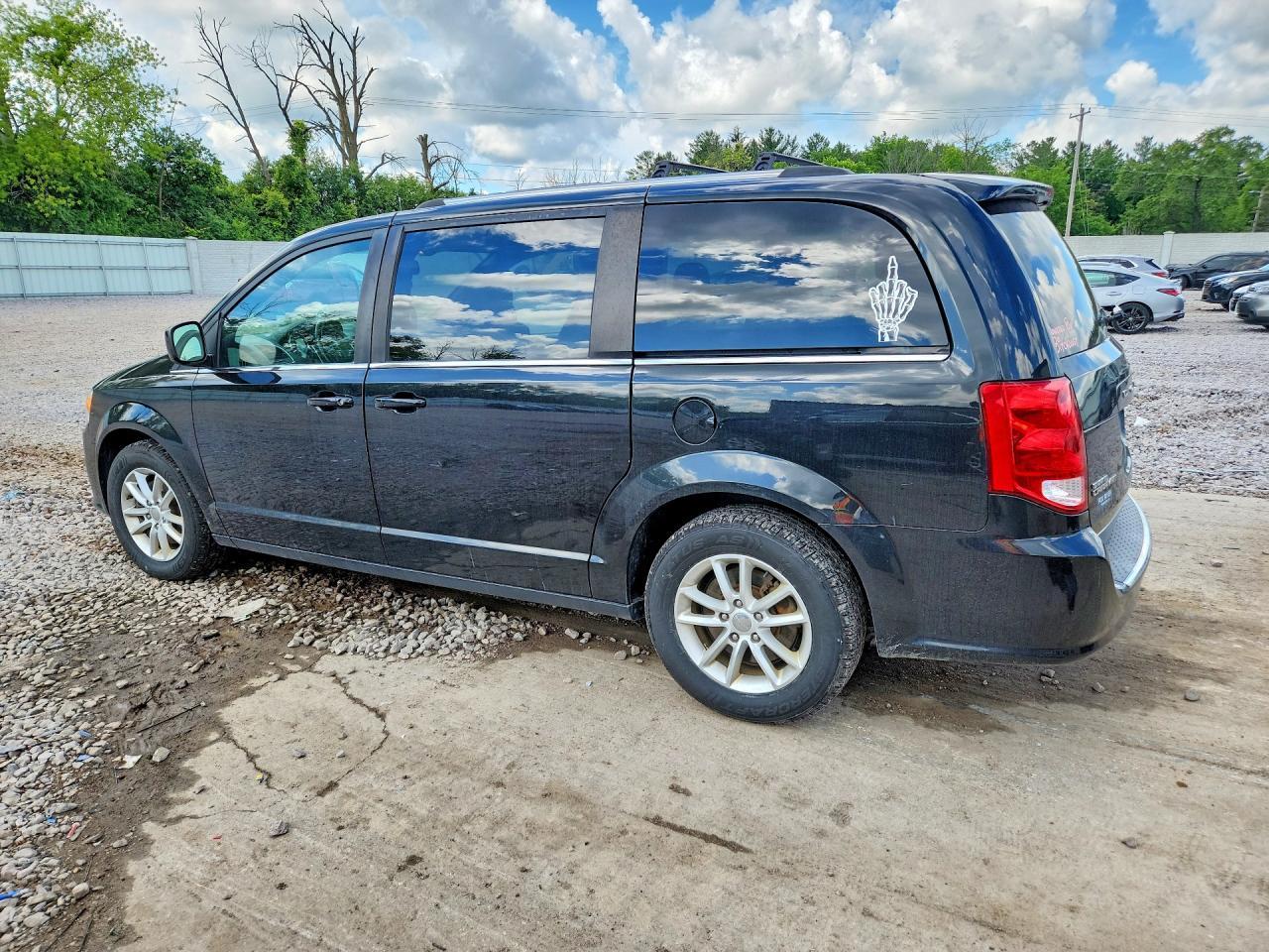 2019 Dodge Grand Caravan Sxt - Фото 2