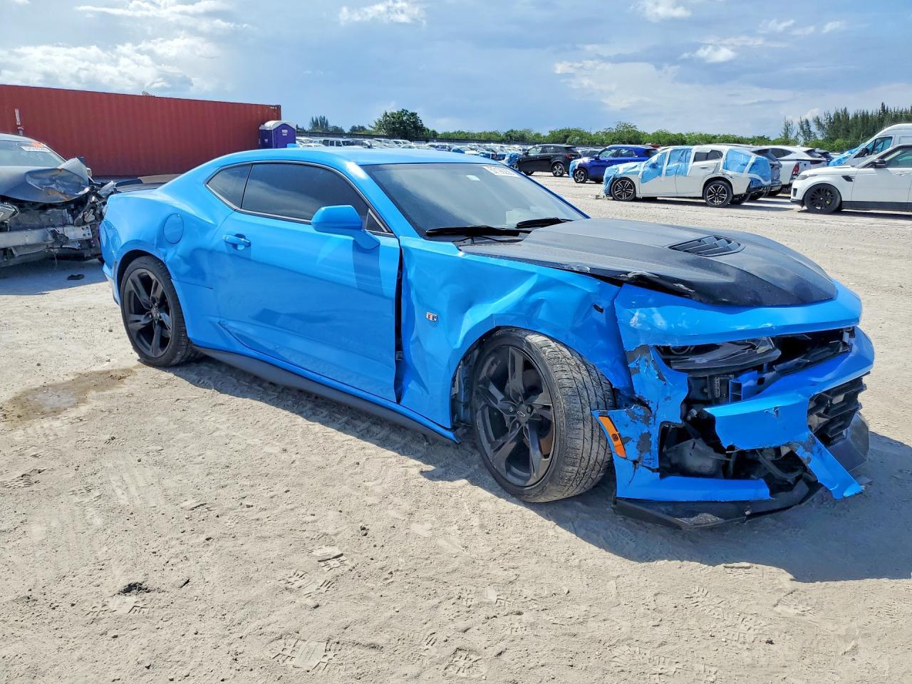 2022 Chevrolet Camaro Lt1 - Фото 4
