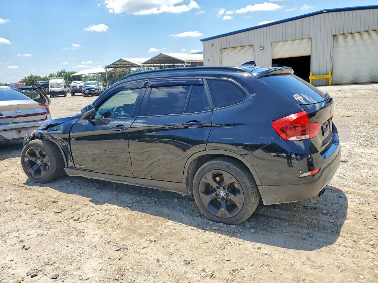 2015 BMW X1 Sdrive28I - Фото 2