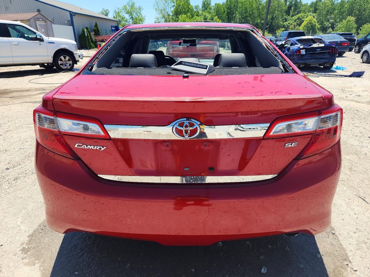 2013 Toyota Camry Se - Фото 6