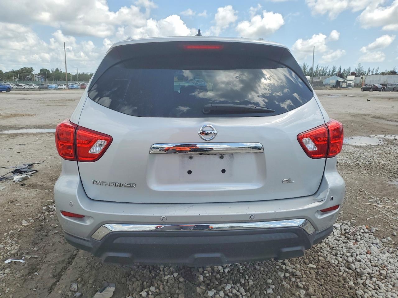 2018 Nissan Pathfinder Sl - Фото 6