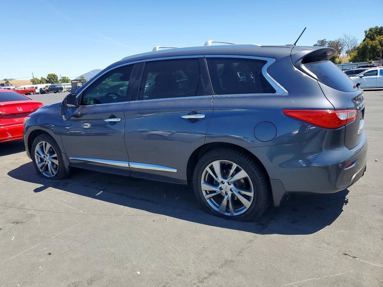 2013 Infiniti Jx35 Base - Image 2