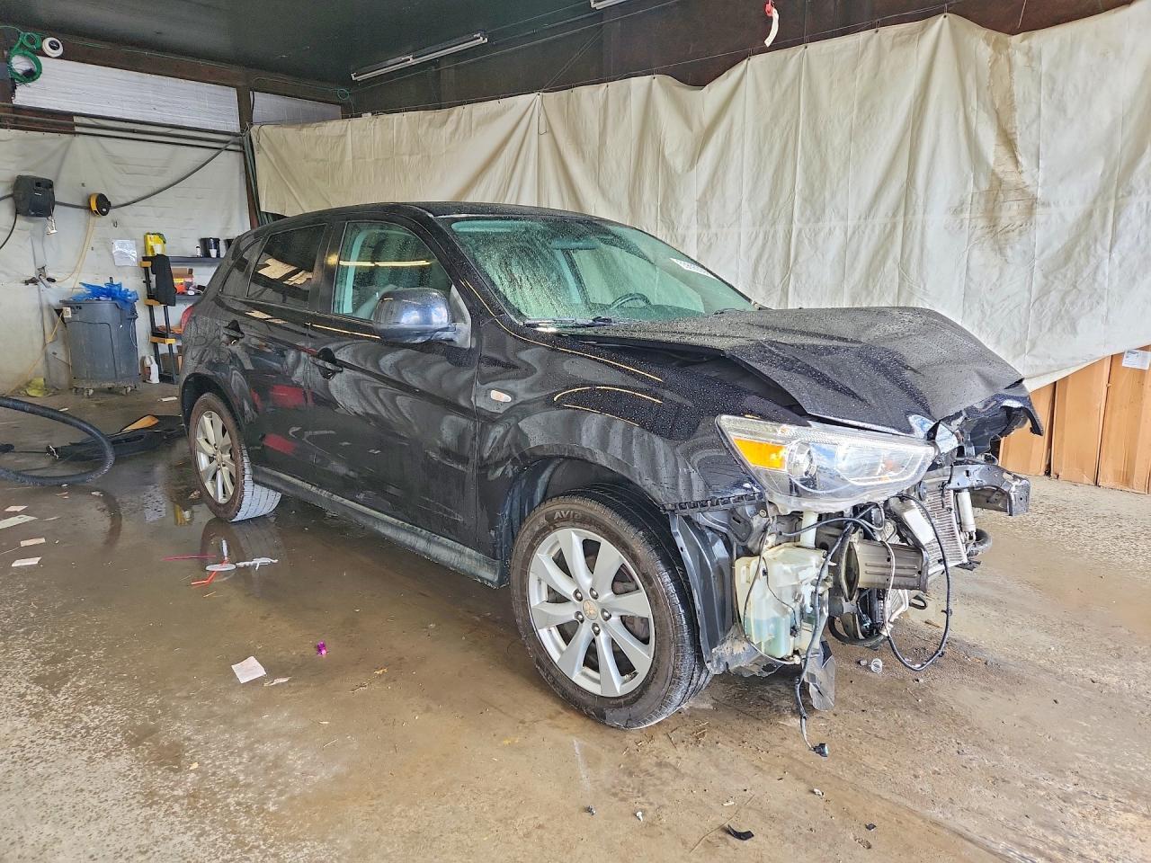 2013 Mitsubishi Outlander Sport Es - Image 4