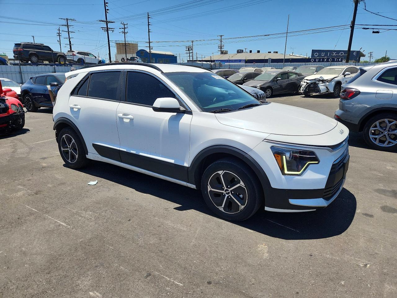 2025 Kia Niro Lx - Image 4