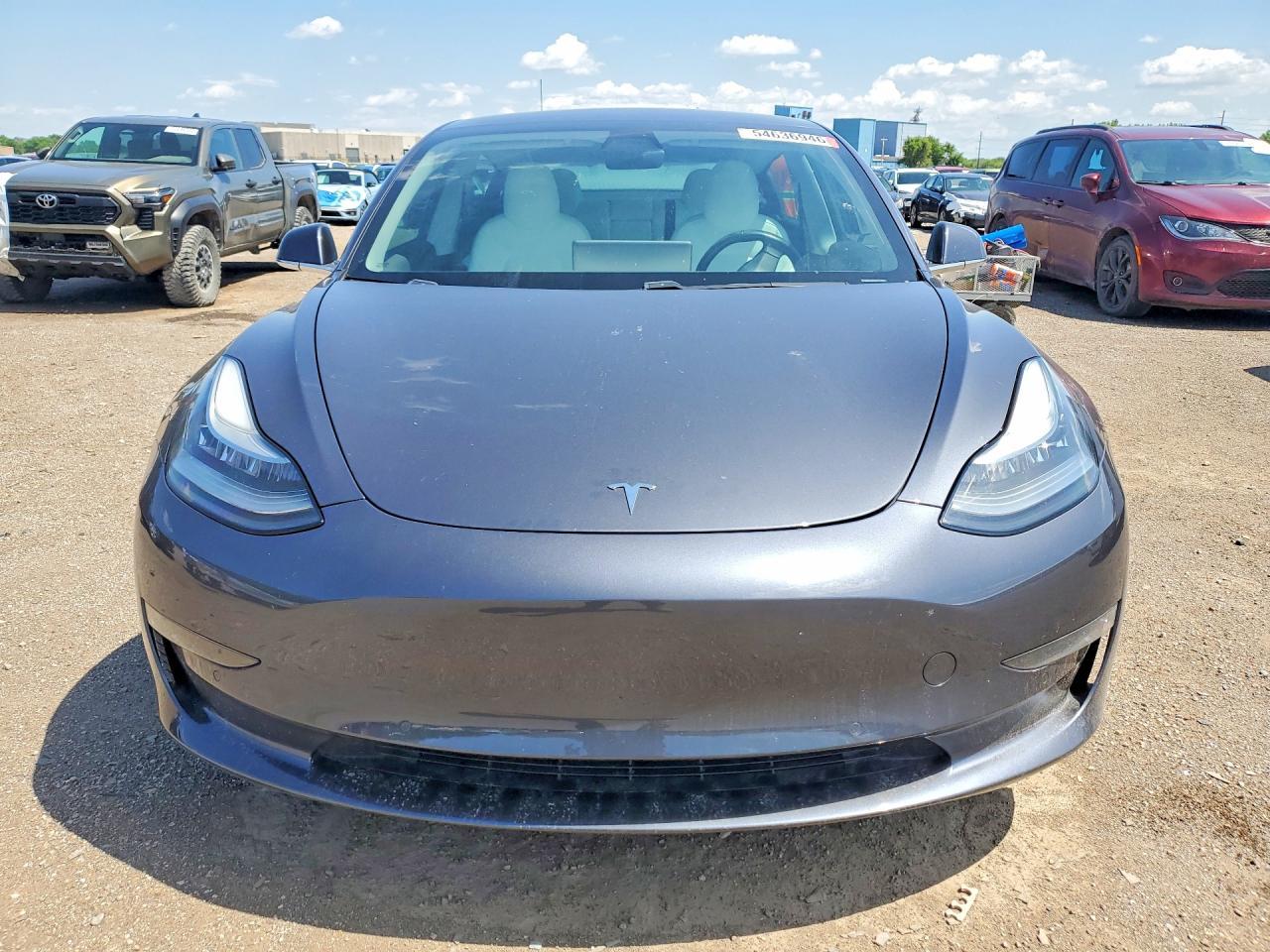 2019 Tesla Model 3 - Фото 5