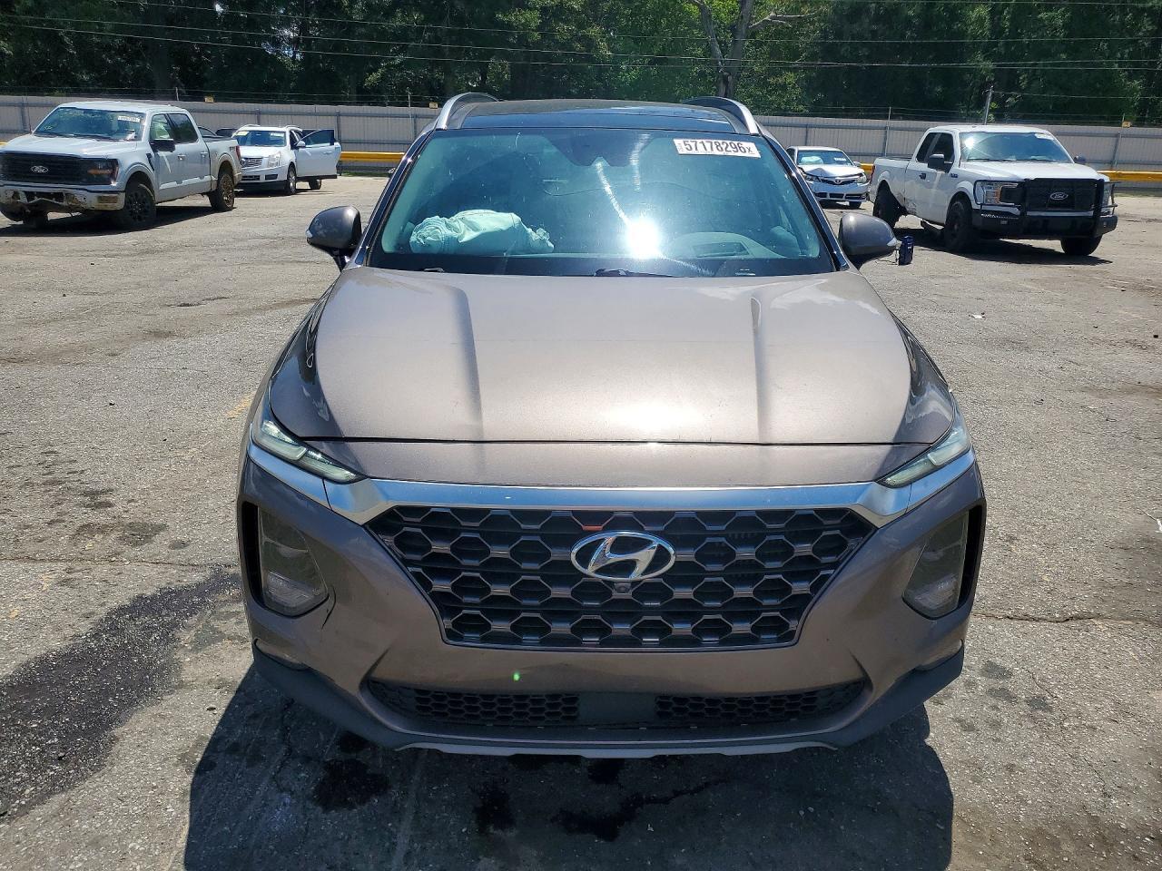 2019 Hyundai Santa Fe Limited 2.0T - Image 5