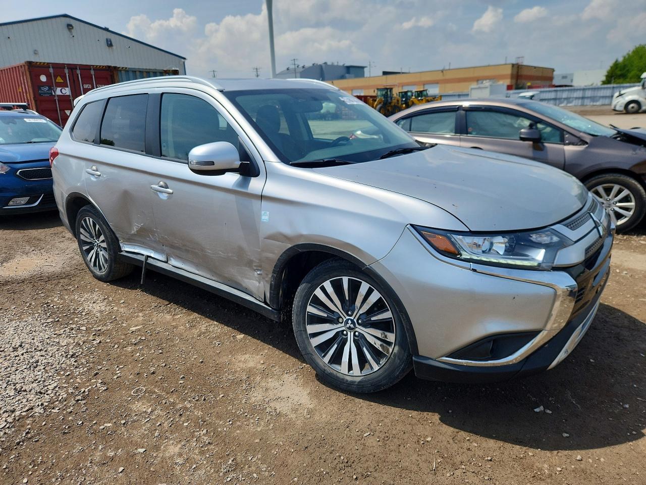 2019 Mitsubishi Outlander Es - Image 4