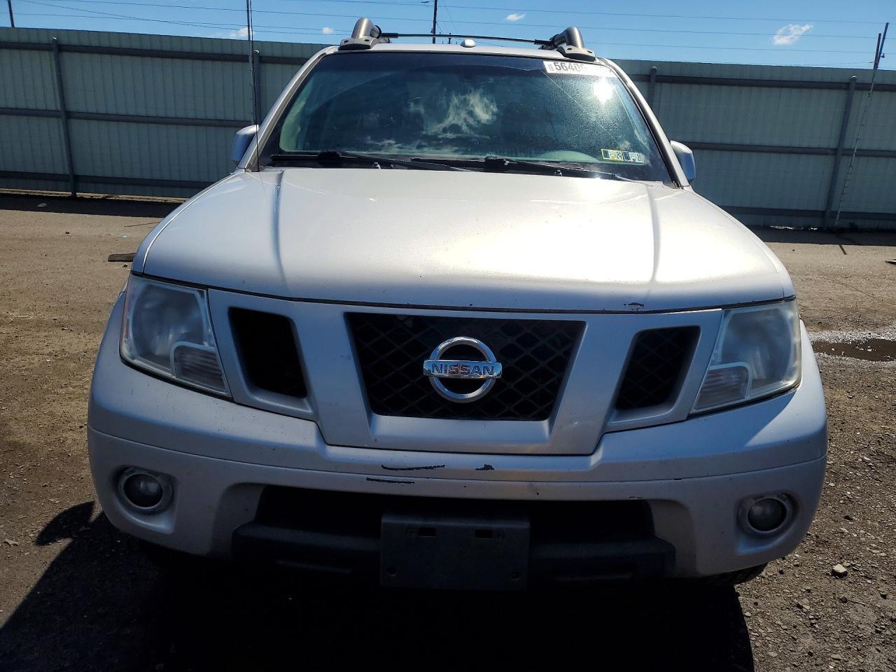 2010 Nissan Frontier Se V6 - Фото 5